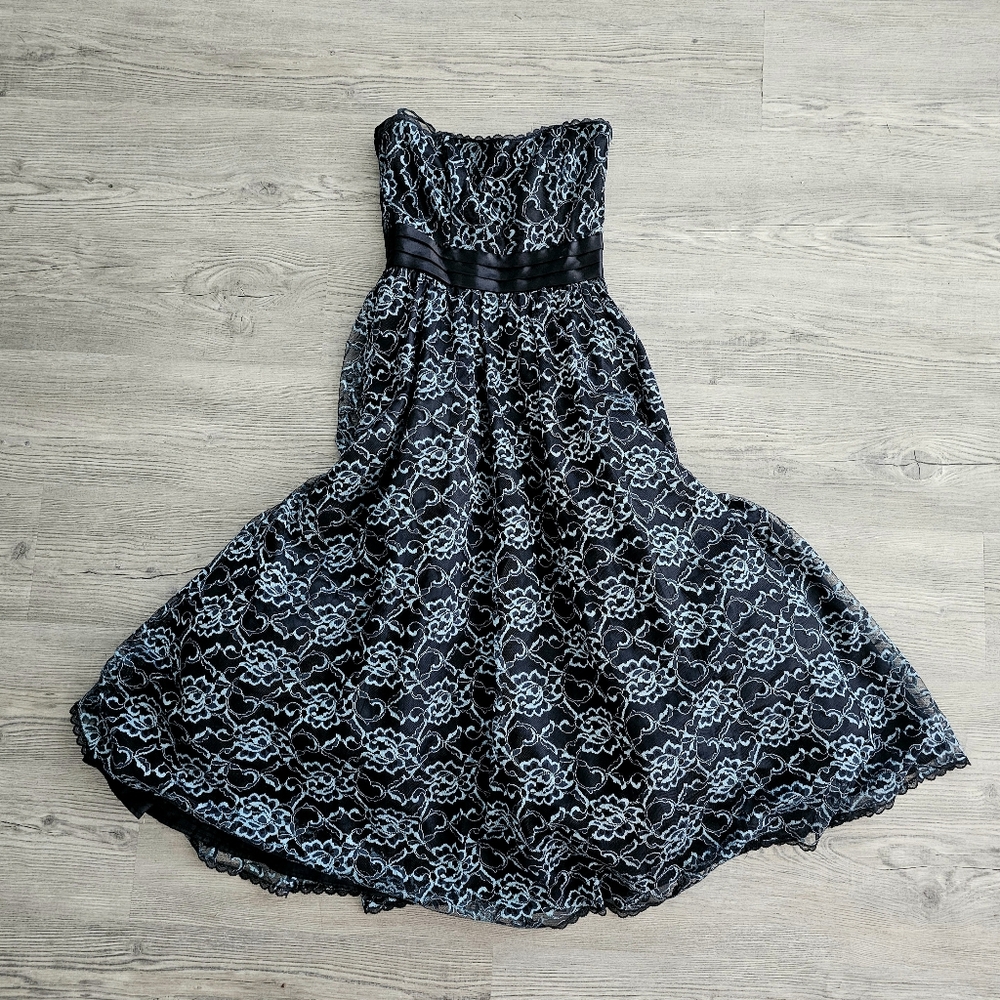 Gunne Sax by Jessica McClintock Blue Black Floral Lace Dress